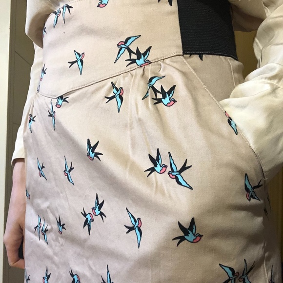 Hello Birdy Skirt fits an XS - Picture 5 of 5